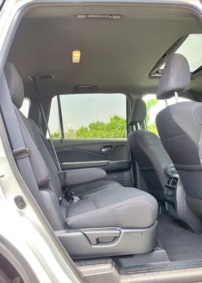 Honda Passport TOURING (NON GCC) V6 3.5L  Sport AWD Original paint 2021 Canadian Specs-15