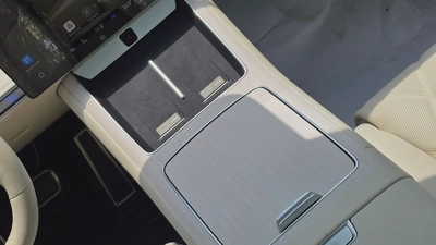 Stelato S9 Ultra EREV (Black White)-11