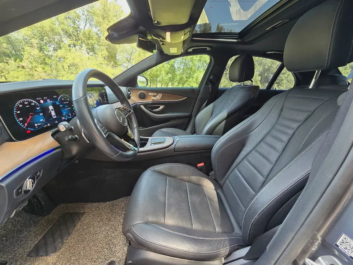 Mercedes-Benz E-Class E 250 2021 European Specs - Perfect condition - Low mileage-13-13