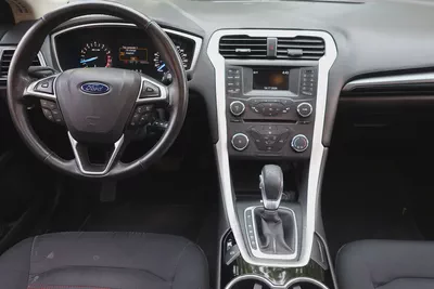FORD FUSION SE - GCC SPECS - ACCIDENT FREE - FULL SERVICE HISTORY - EXCELENT CONDITION --12