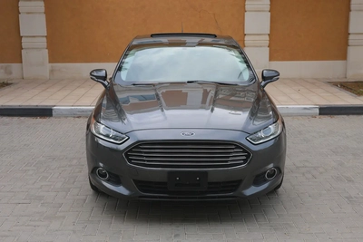 FORD FUSION SE - GCC SPECS - ACCIDENT FREE - FULL SERVICE HISTORY - EXCELENT CONDITION --6