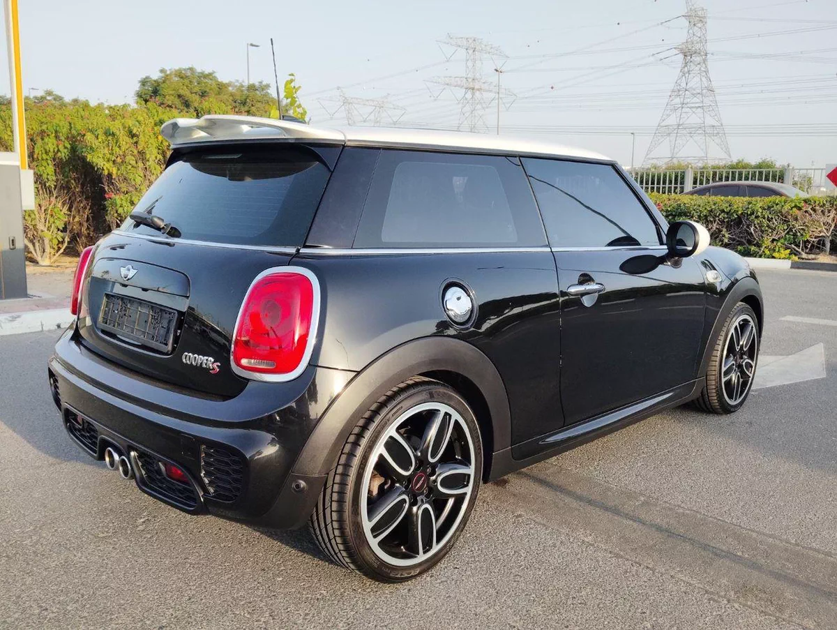 Mini Cooper S STANDARD STD HIGH SPEC-18-0