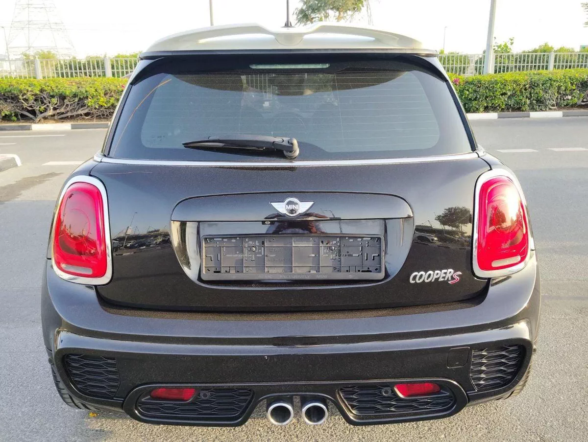 Mini Cooper S STANDARD STD HIGH SPEC-3-0