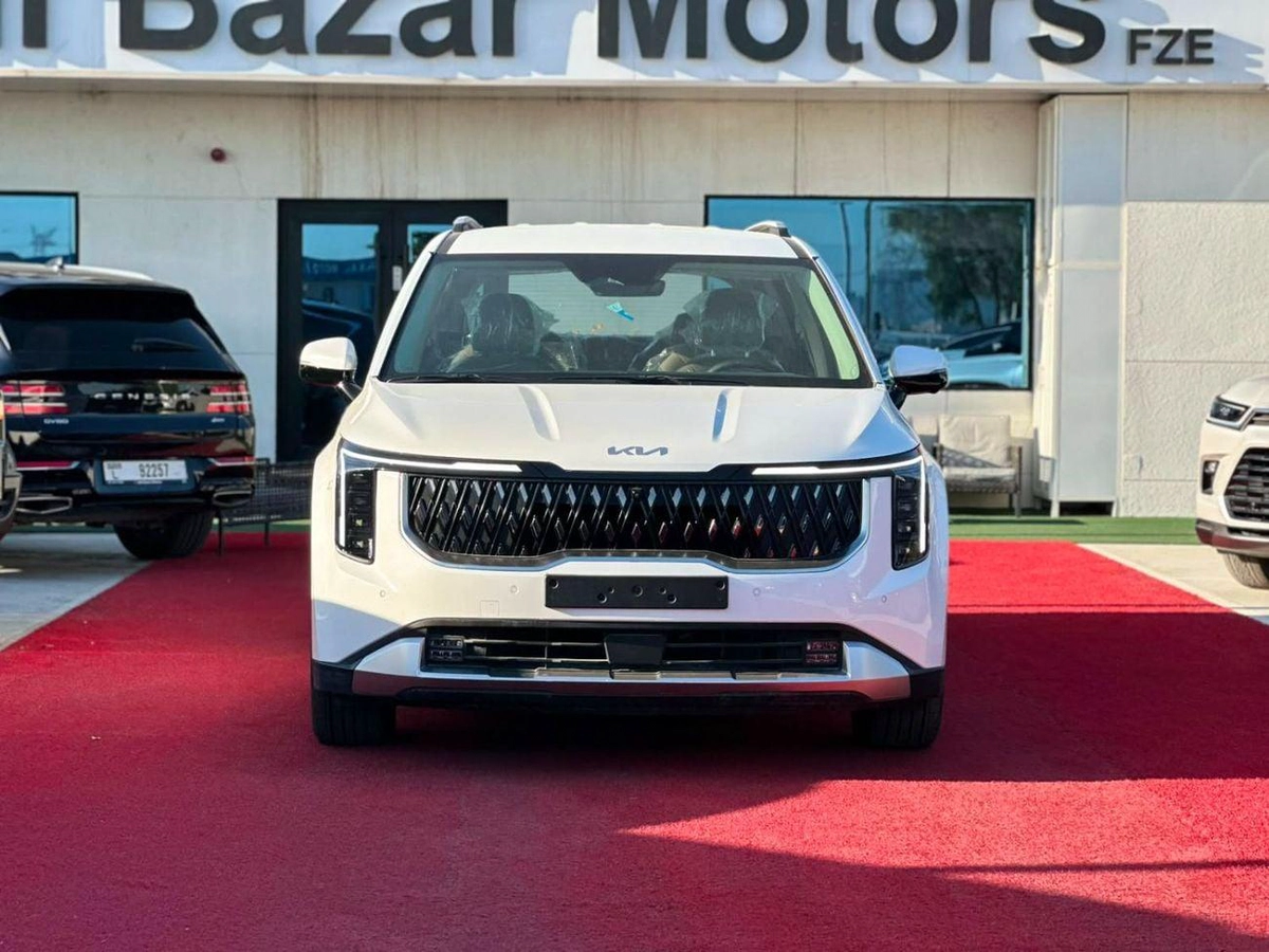 Kia Carnival Brand New Kia Carnival 2026 9 seats-1-1