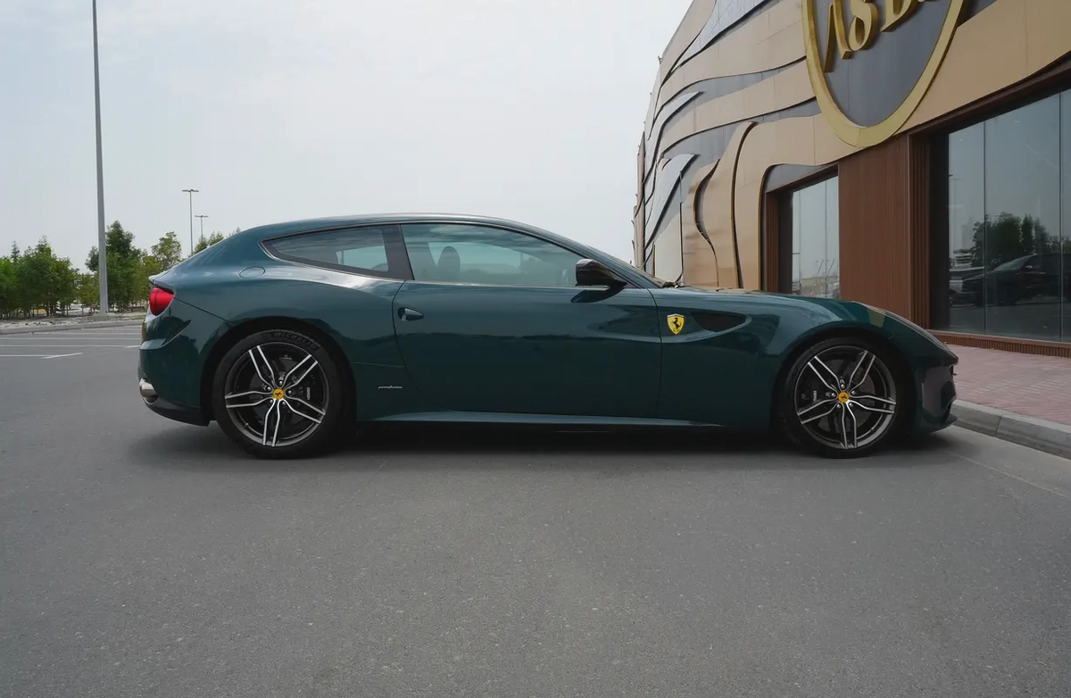 2013 Ferrari FF | GCC Specs | Fully loaded-6-6