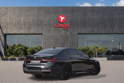 BMW 7 Series 730L 2021-4