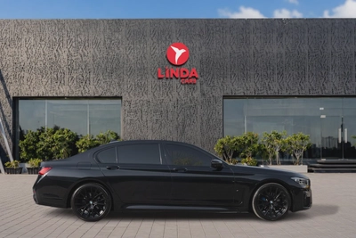 BMW 7 Series 730L 2021-7
