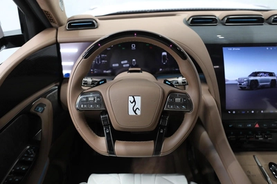 2025 YangWang U8 for Sale | Luxury Electric Off-Road SUV | Ref S0481221-3