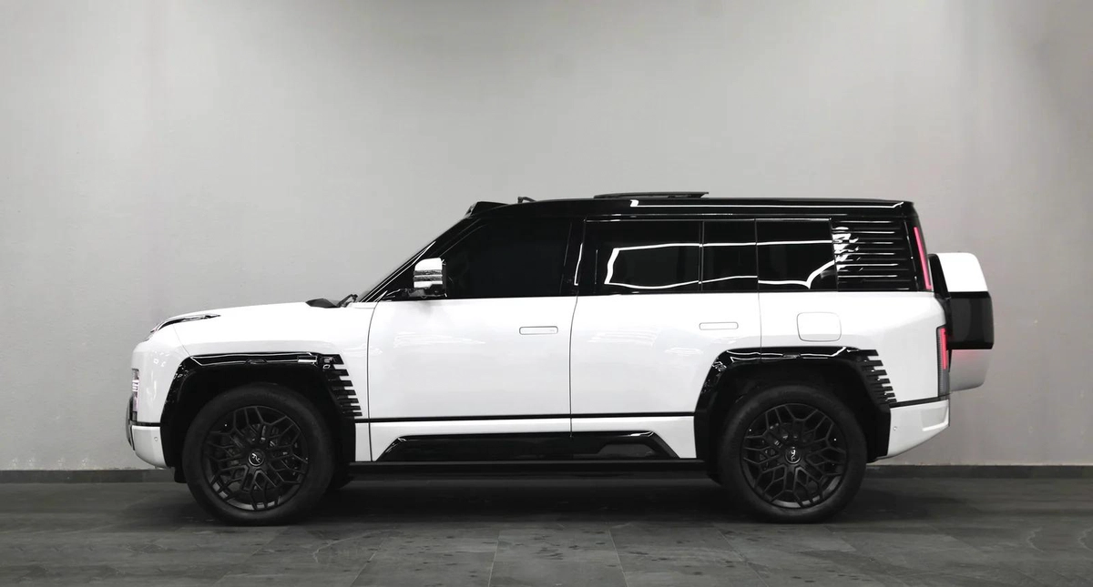 2025 YangWang U8 for Sale | Luxury Electric Off-Road SUV | Ref S0481221-10-10