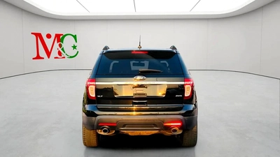 FORD EXPLORER XLT - 2014 - CLEAN CAR FRESH JAPAN IMPORT-1