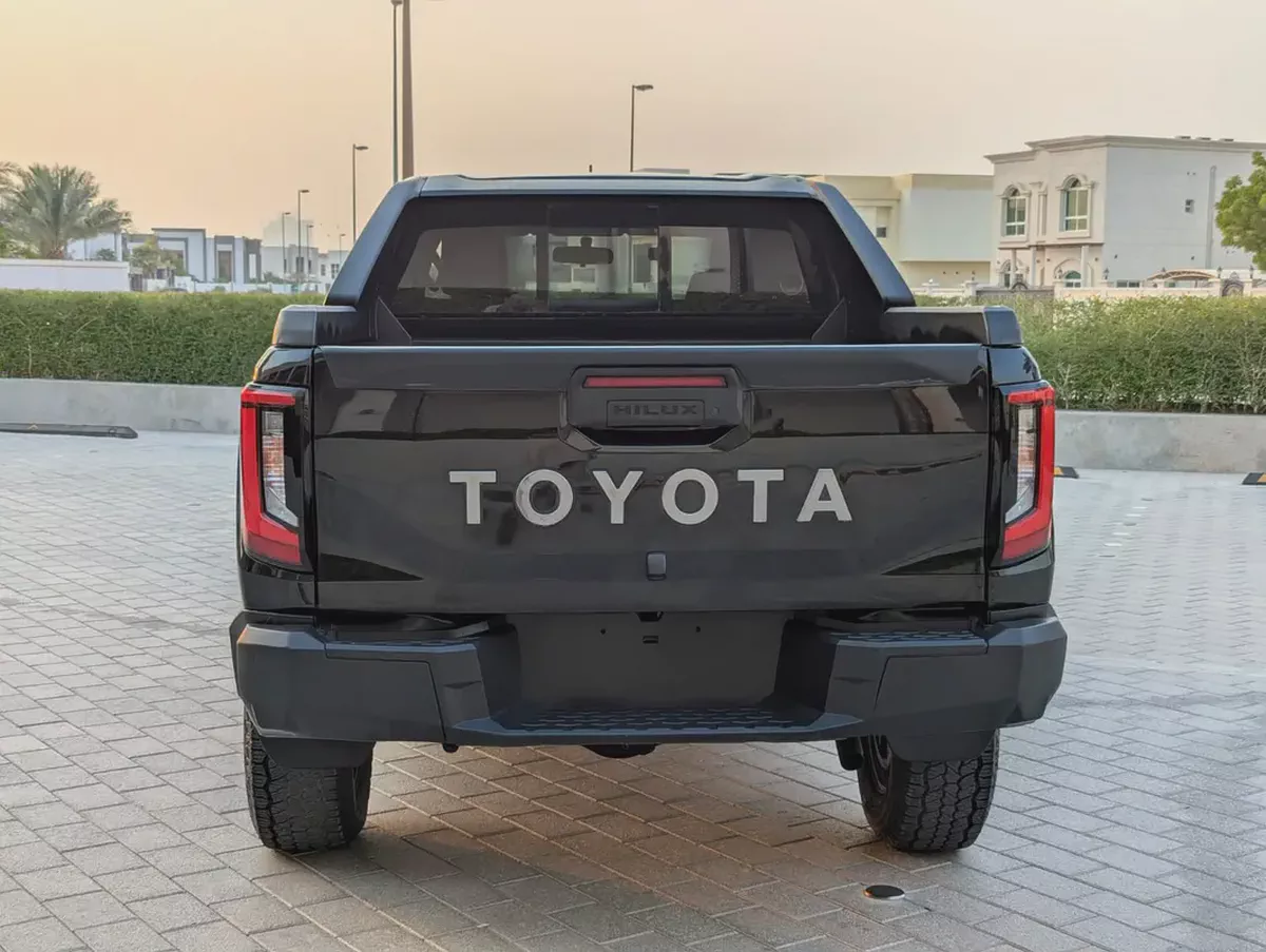 Toyota Hilux 2021 Facelifted 2027 Travo Edition Interior and Exterior Excellent Condition-5-5