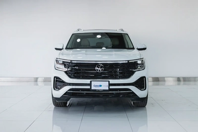 VOLKSWAGEN WARRANTY JAN 2027 / UNLIMITED KMS | GCC | R-LINE 2.0L | AED 2,667 PM-1