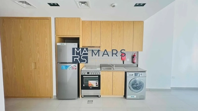 Spacious | Amazing layout | kitchen Appliances-14