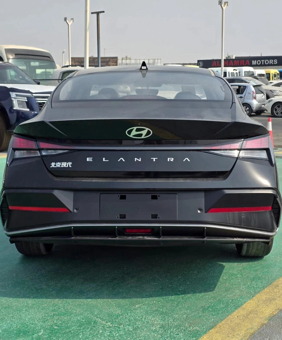Hyundai Elantra 1.5L-8-8