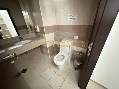 Fully Fitted Office | The Prism Business Bay-4
