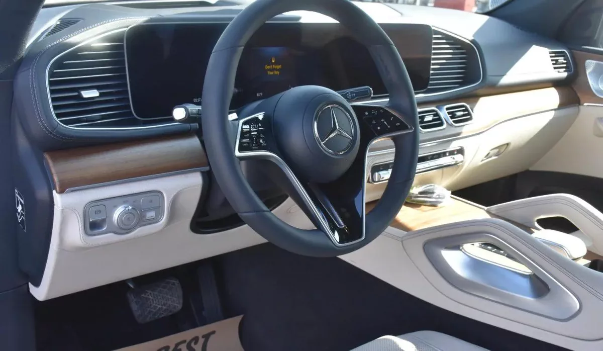 MERCEDES BENZ GLE450E ( HYBRID ) 2024 | BLUE-9-9