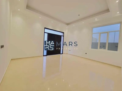 "Spacious 4-Bedroom Master with Majlis in Hoshi for 160K"-1