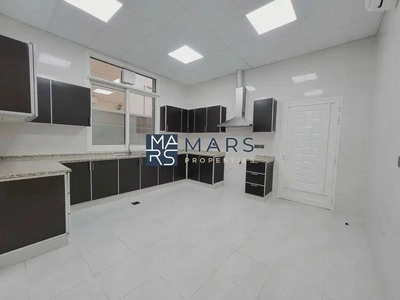 "Spacious 4-Bedroom Master with Majlis in Hoshi for 160K"-5