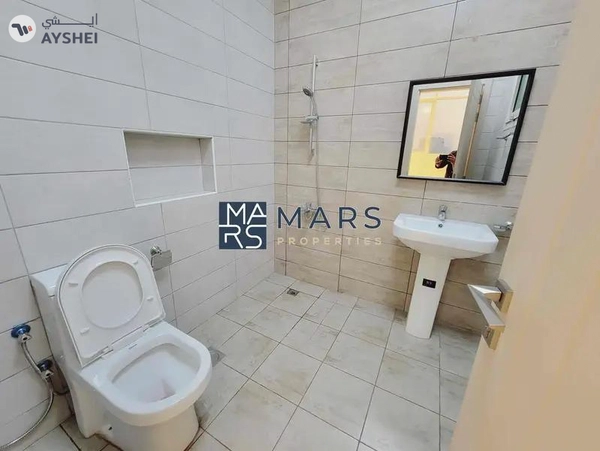 "Spacious 4-Bedroom Master with Majlis in Hoshi for 160K"