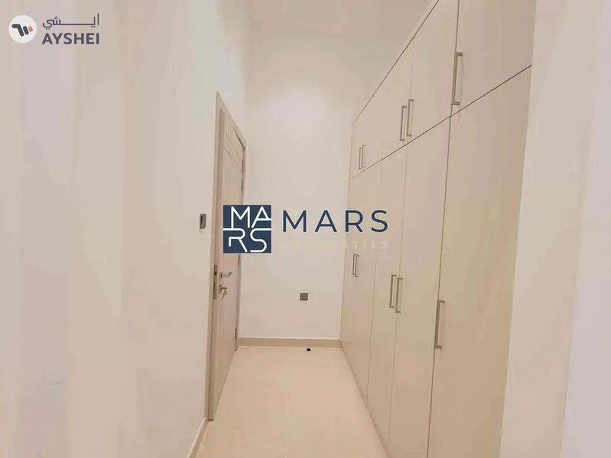 "Spacious 4-Bedroom Master with Majlis in Hoshi for 160K"-12-12
