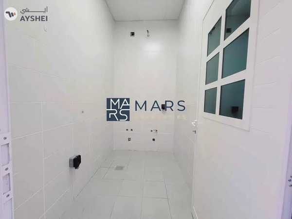 "Spacious 4-Bedroom Master with Majlis in Hoshi for 160K"