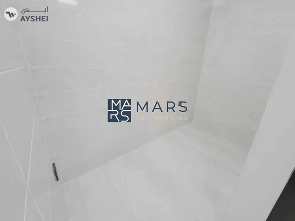 "Spacious 4-Bedroom Master with Majlis in Hoshi for 160K"