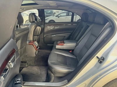 Mercedes-Benz S550 2012 91000km - 4 Auction Grade - Japan Import - Clean Title-14
