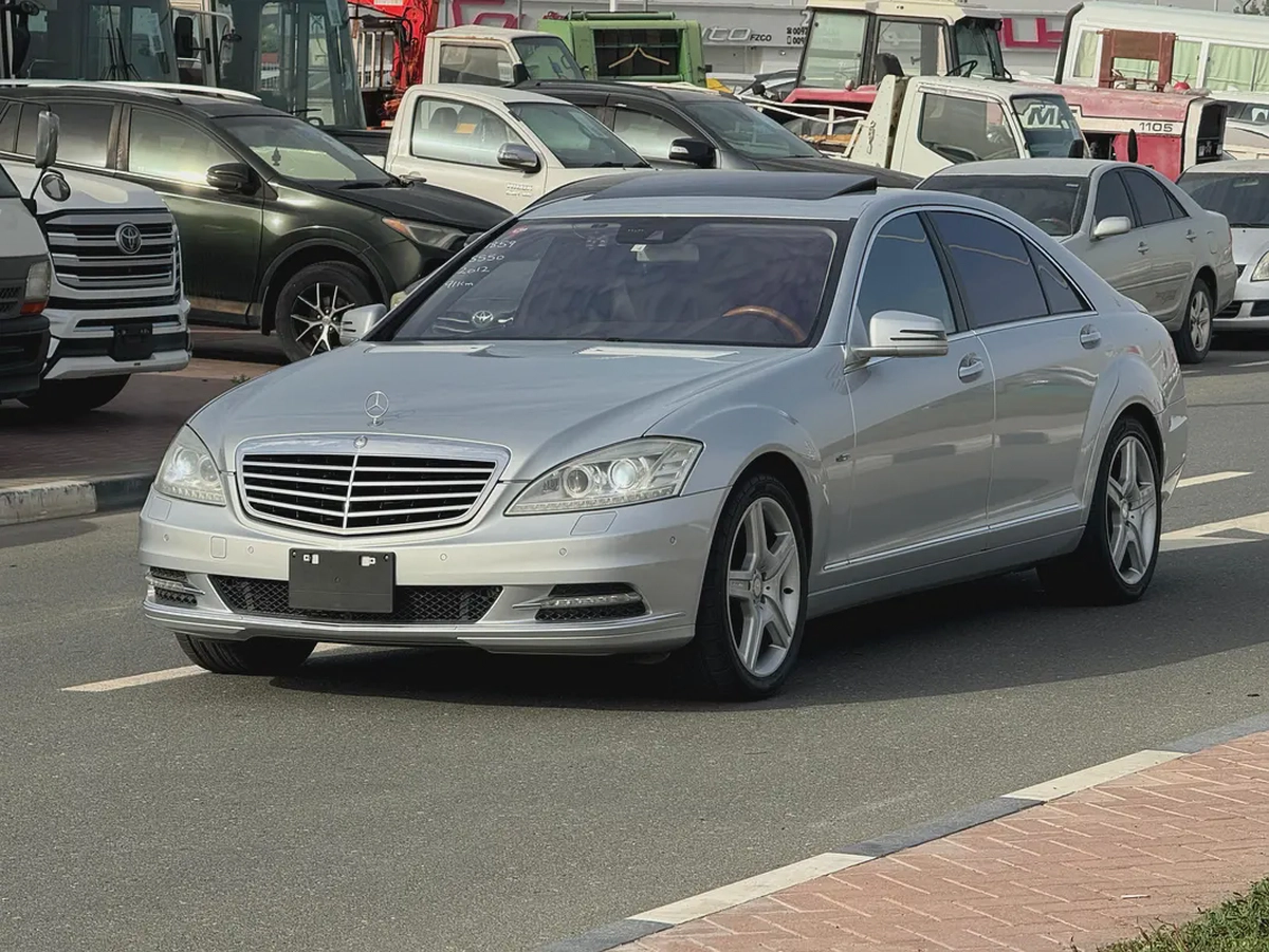 Mercedes-Benz S550 2012 91000km - 4 Auction Grade - Japan Import - Clean Title-1-1