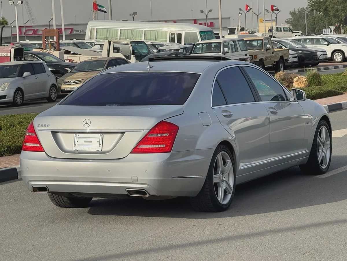 Mercedes-Benz S550 2012 91000km - 4 Auction Grade - Japan Import - Clean Title-3-3