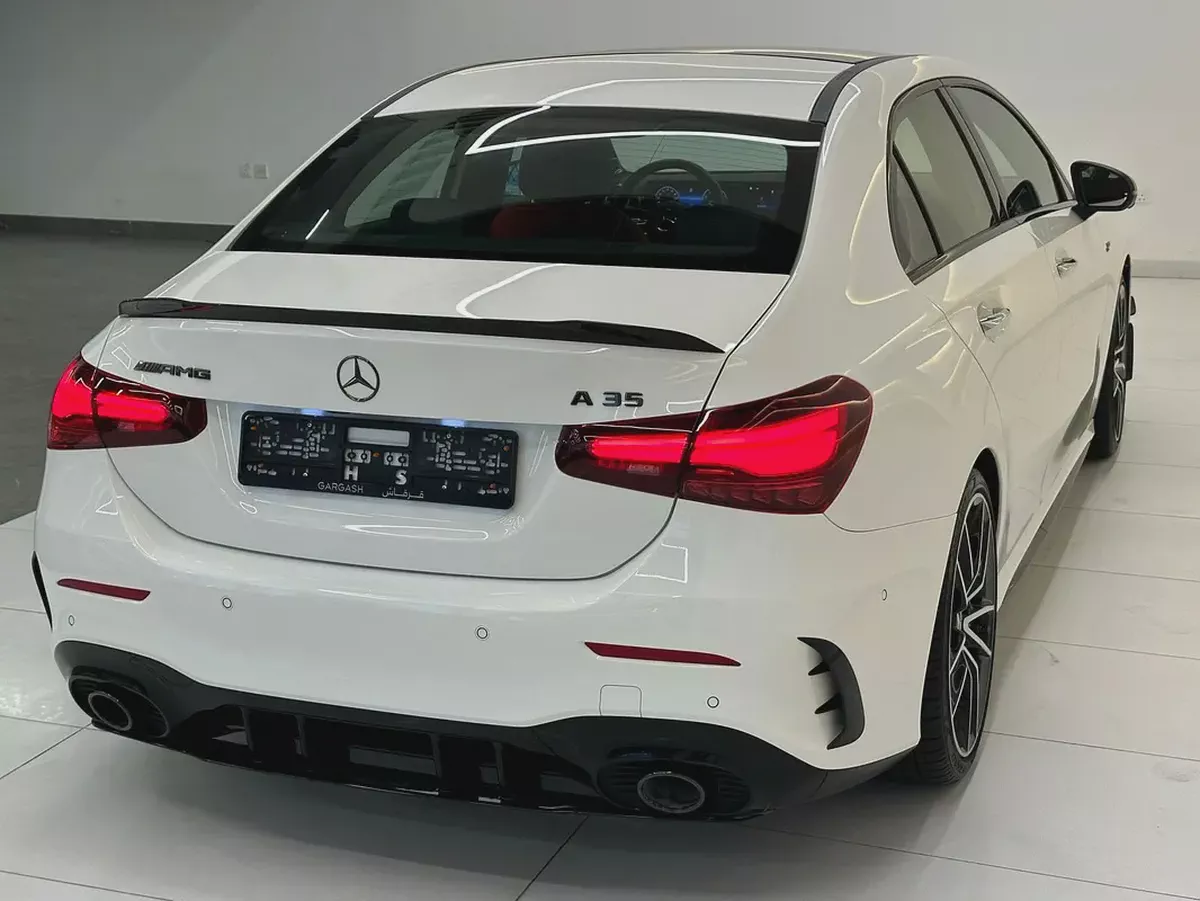 MERCEDES-BENZ A35-( AMG ENGINE) 5000KM-only 2024-UNDER WARRANTY  SERVICE-contract till 105000KM-4-4