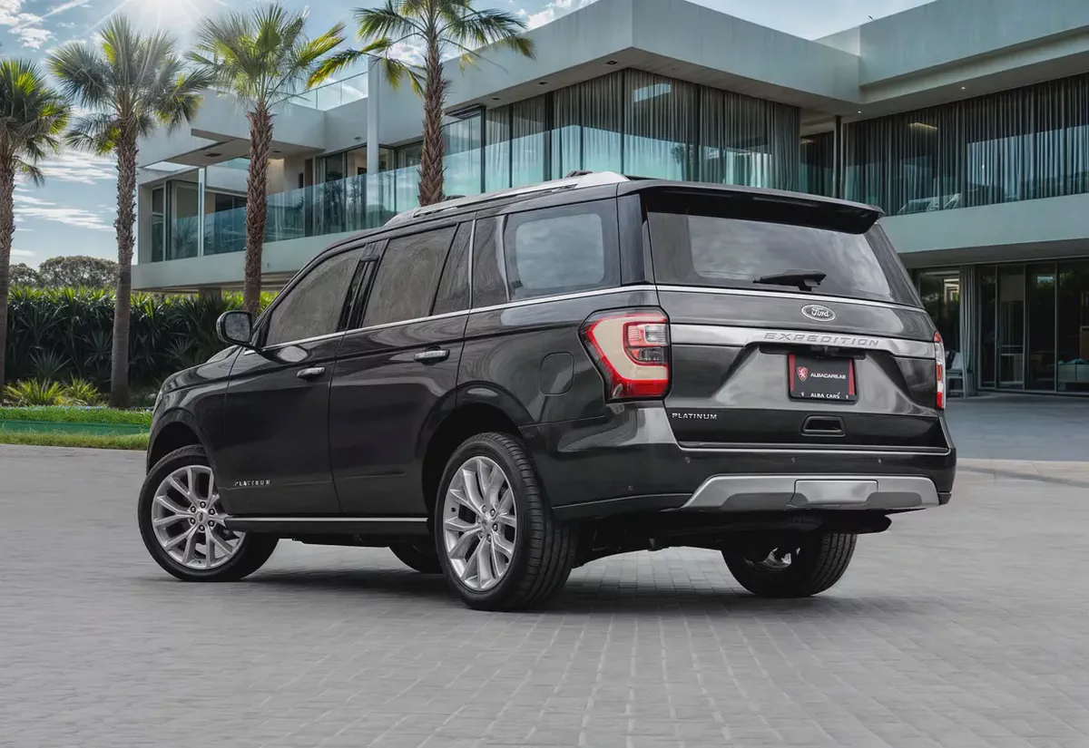 2,057 P.M |  Expedition Platinum | 0% Downpayment | Ford Service History!-2-2