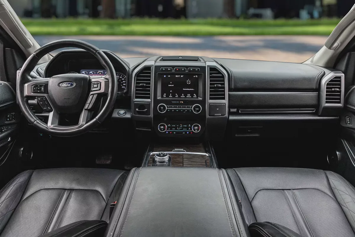 2,057 P.M |  Expedition Platinum | 0% Downpayment | Ford Service History!-7-7