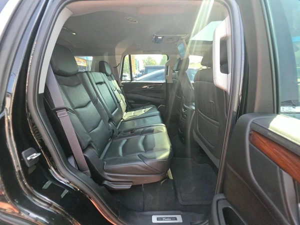 Cadillac Escalade Premium Luxury 6.2L Premium Luxury 2015 GCC - AED 77,000