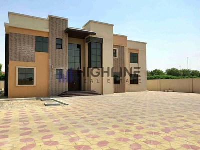 Six Bedroom Brand New Spacious Villa Huge Garden-0