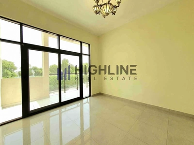 Six Bedroom Brand New Spacious Villa Huge Garden-20