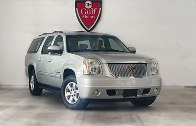 GMC Yukon XL 5.3L-8CYL SUNROOF EXCELLENT CONDITION-0