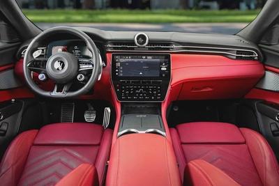 6,913 P.M |  Grecale Trofeo | 0% Downpayment | Maserati Warranty!-7