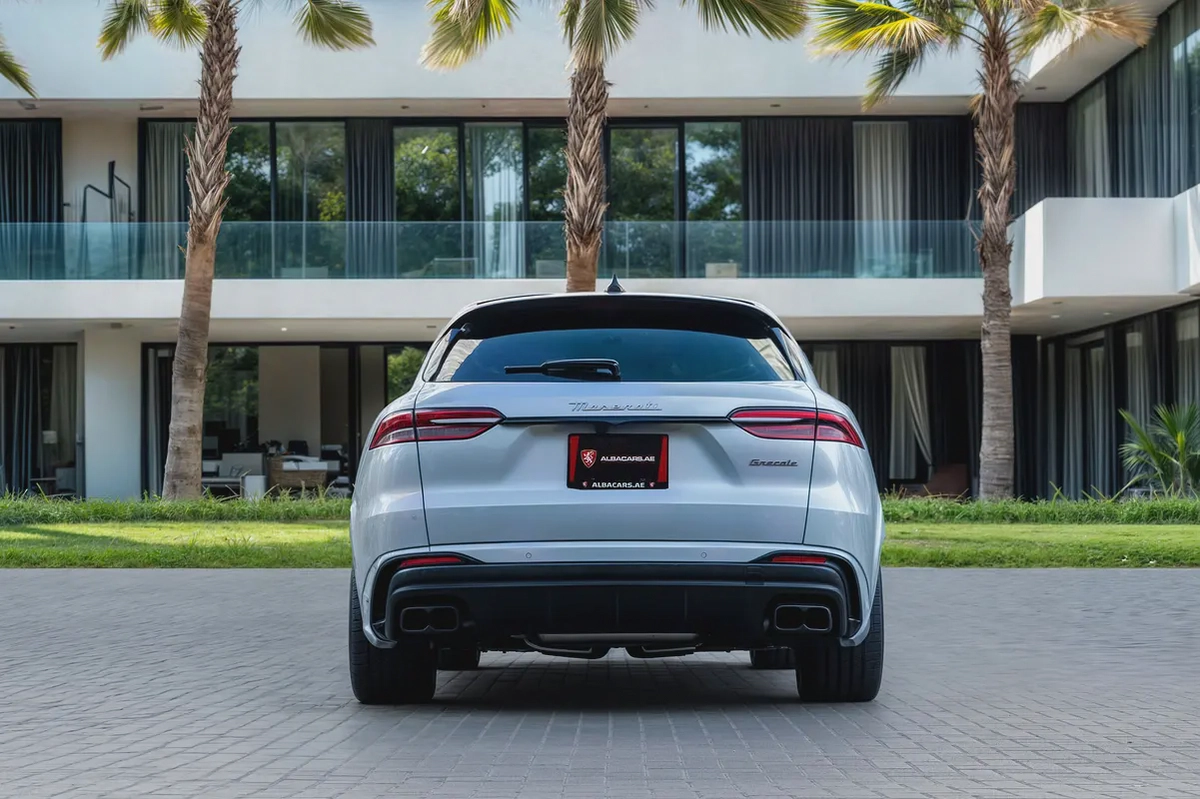 6,913 P.M |  Grecale Trofeo | 0% Downpayment | Maserati Warranty!-4-4