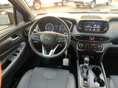 Hyundai Santa Fe 2019 Hyundai Santafe MiOption  2.0L V4 - Apple / Android Play -  AWD 4x4 - 89000 Mileage-11