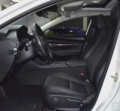 AED 1,229 EMi at 0% DP | Mazda 3 ( 2023 Model ) in White Color GCC Specs-9