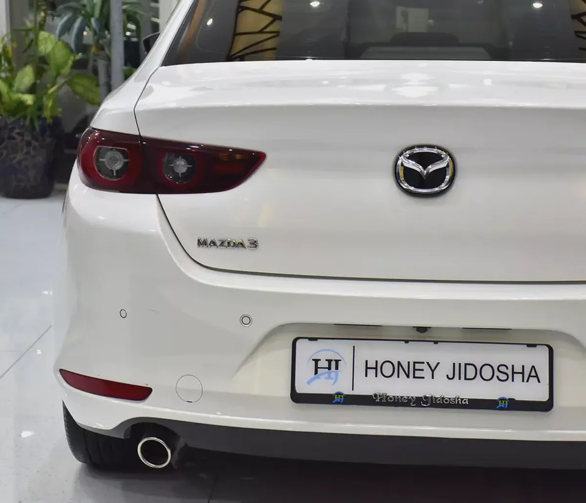 AED 1,229 EMi at 0% DP | Mazda 3 ( 2023 Model ) in White Color GCC Specs-7-7
