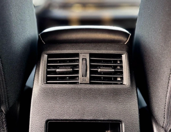 Mitsubishi Outlander Mitsubishi Outlander | 3.0 L | 2023 | GCC | Accident-Free