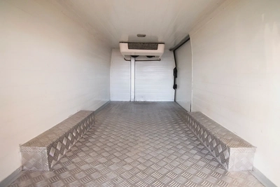 Standard Roof Chiller Van | Manual | GCC Specs | Ref#N32515-6