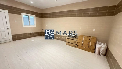 Luxurious five bedrooms stand alone villa is available for rent in AL suyoh Sharjah-19