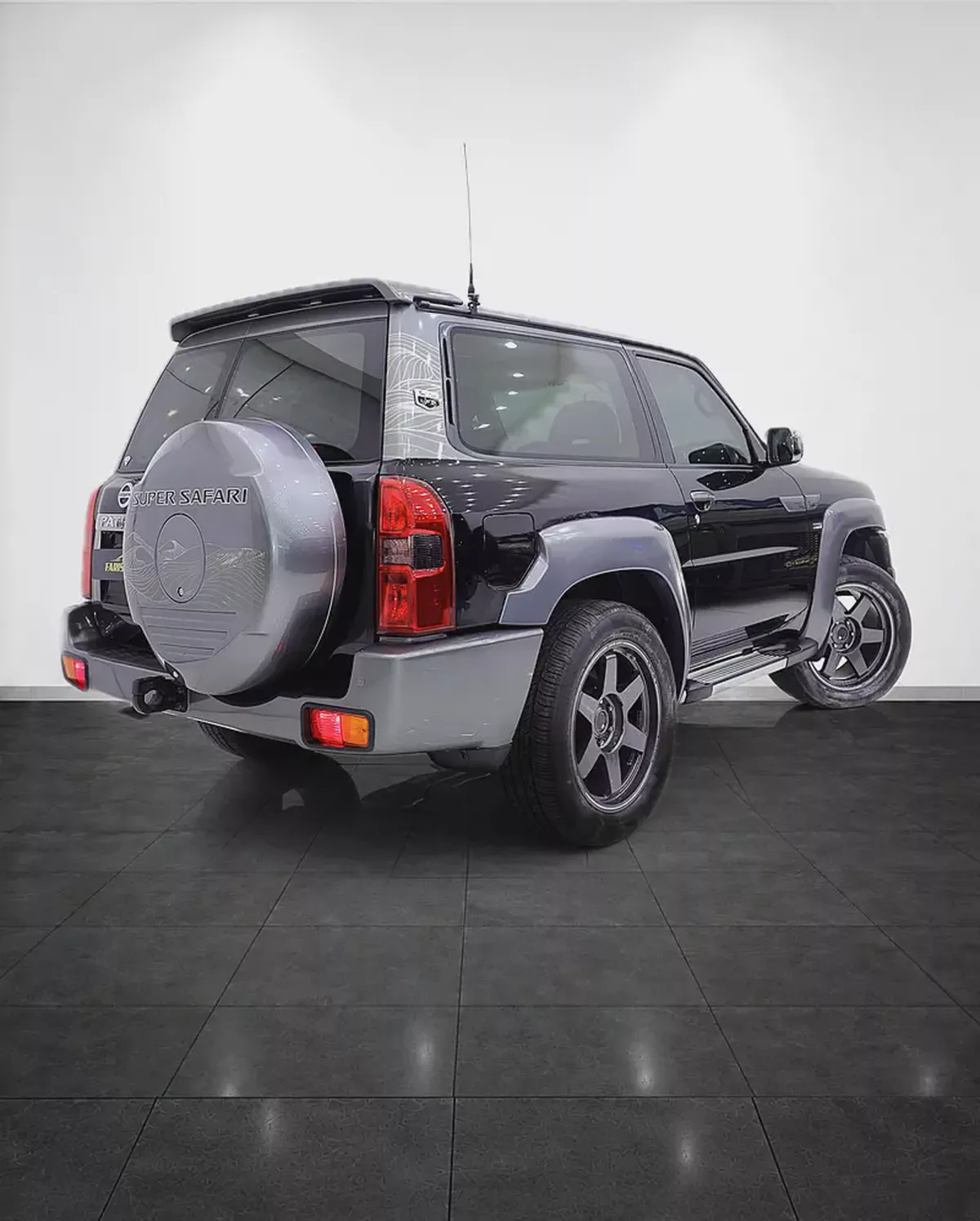 NISSAN PATROL SUPERSAFARI GCC + VOLK RACING RIMS + CARBON STEERING + LEGEND EDITION KIT-3-3