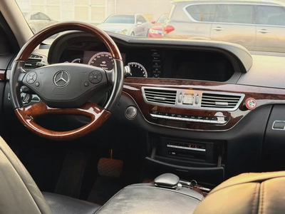 Mercedes-Benz S-Class S 550 2011 Japanese Specs-7