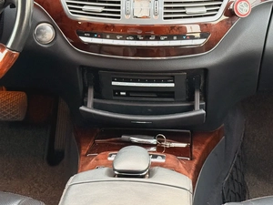 Mercedes-Benz S-Class S 550 2011 Japanese Specs