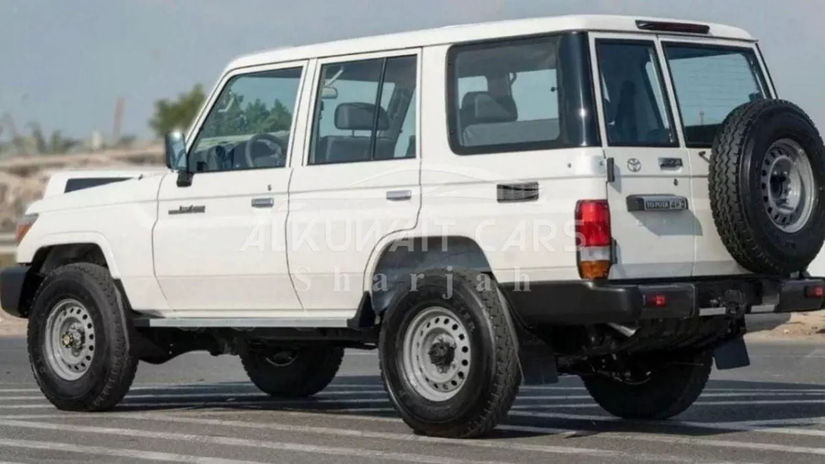 Toyota Land Cruiser 70 5 DOOR 4.2D 2023-4-0