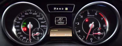 Mercedes Benz G63 AMG ( 2015 Model ) in Black Color GCC Specs-13