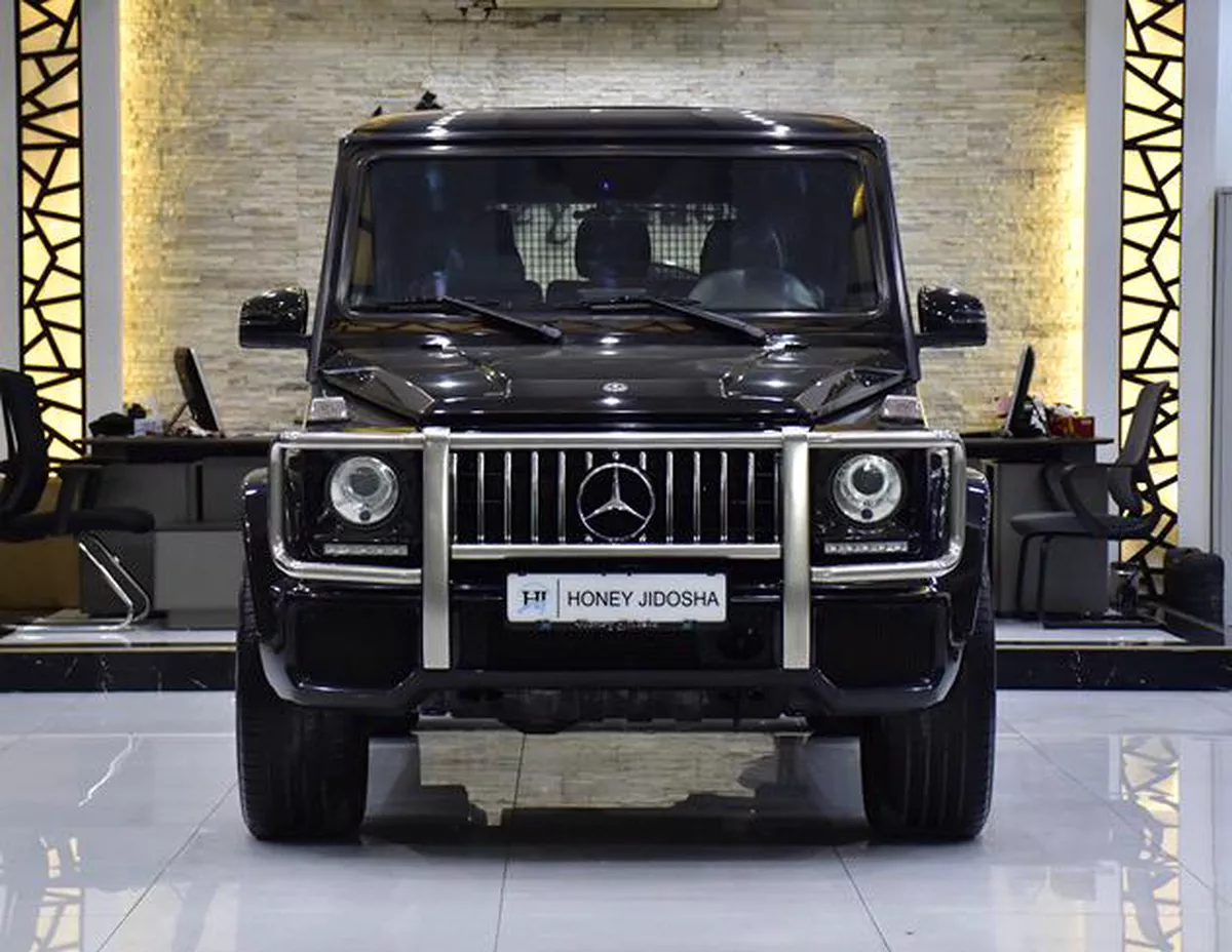 Mercedes Benz G63 AMG ( 2015 Model ) in Black Color GCC Specs